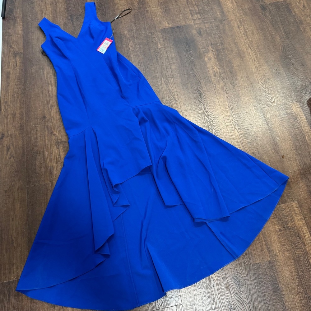 Vince Camuto Cobalt Blue V-Neck High-Low Ruffle Mermaid Gown VCOM1455 Size 2